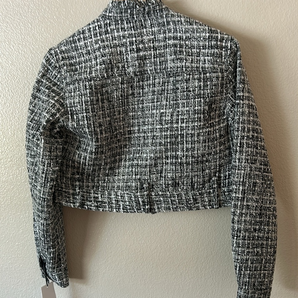 Jacket - Picture 4 of 4